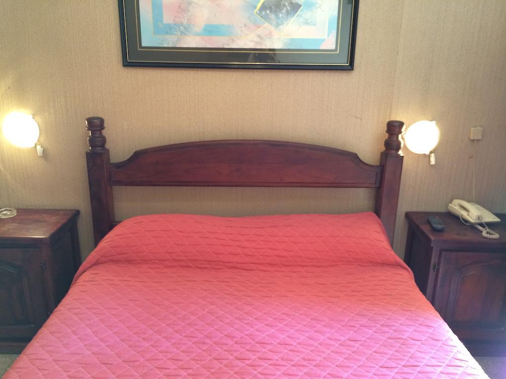 Hotel Cordoba ヴィラ・カルロス・パス 部屋 写真